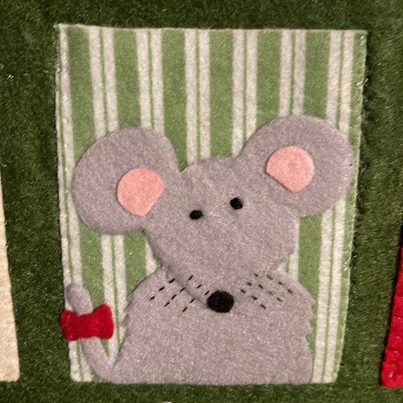 Pottery Barn Kids Advent Felt Calendar - Like New! - Picture 15 of 15